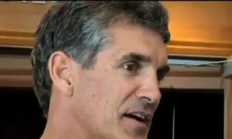 Glenn Carano, 70 (b. 1955), ex-Dallas Cowboys QB (1977-83), Super Bowl XII champ, now casino exec, father of MMA fighter Gina Carano