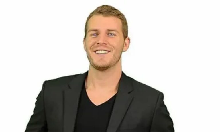 Alex Kleyner's 2026 net worth is estimated at $50M from tech startups (Kleyner Technologies), VC investments in Uber/Airbnb, and real estate