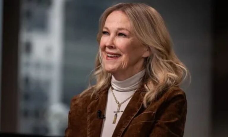 Catherine O’Hara net worth 2026: $10M legacy from Home Alone, Schitt’s Creek, residuals after death. Career, family, earnings breakdown inside! (128 chars)